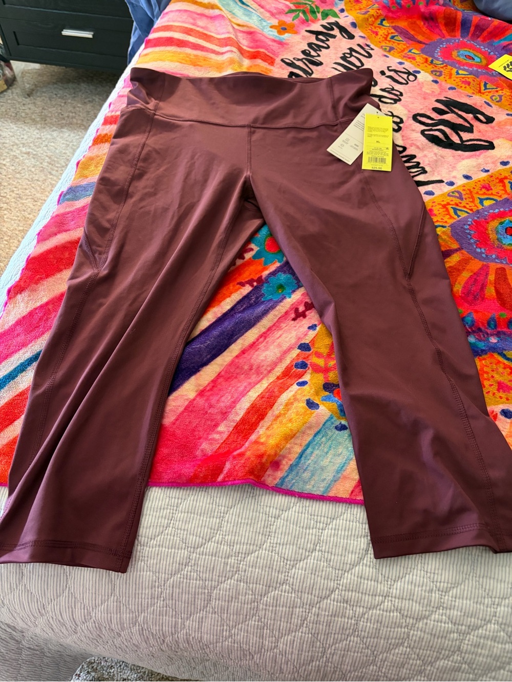 all in motion Women's High-Rise Cropped Leggings in Burgundy